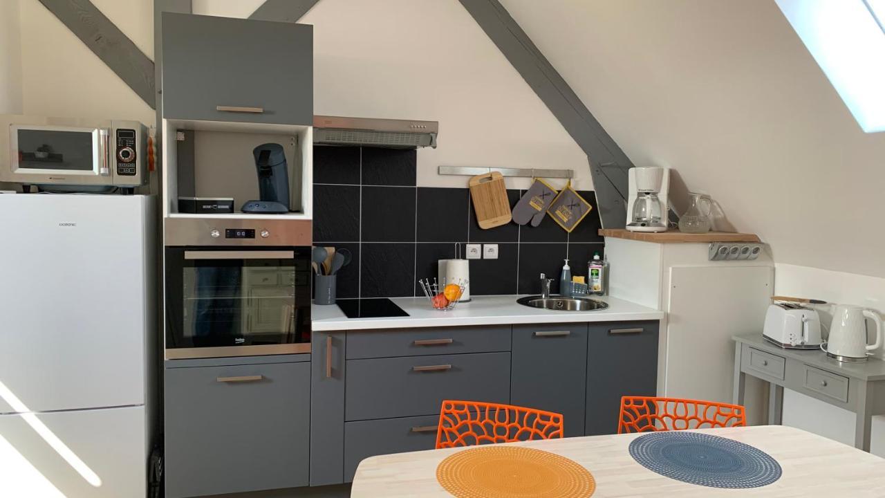 Superlogis - Sous Les Toits - T2- 3Etoiles - Blois-Hypercentre 1 Chambre 4 Personnes Eksteriør billede
